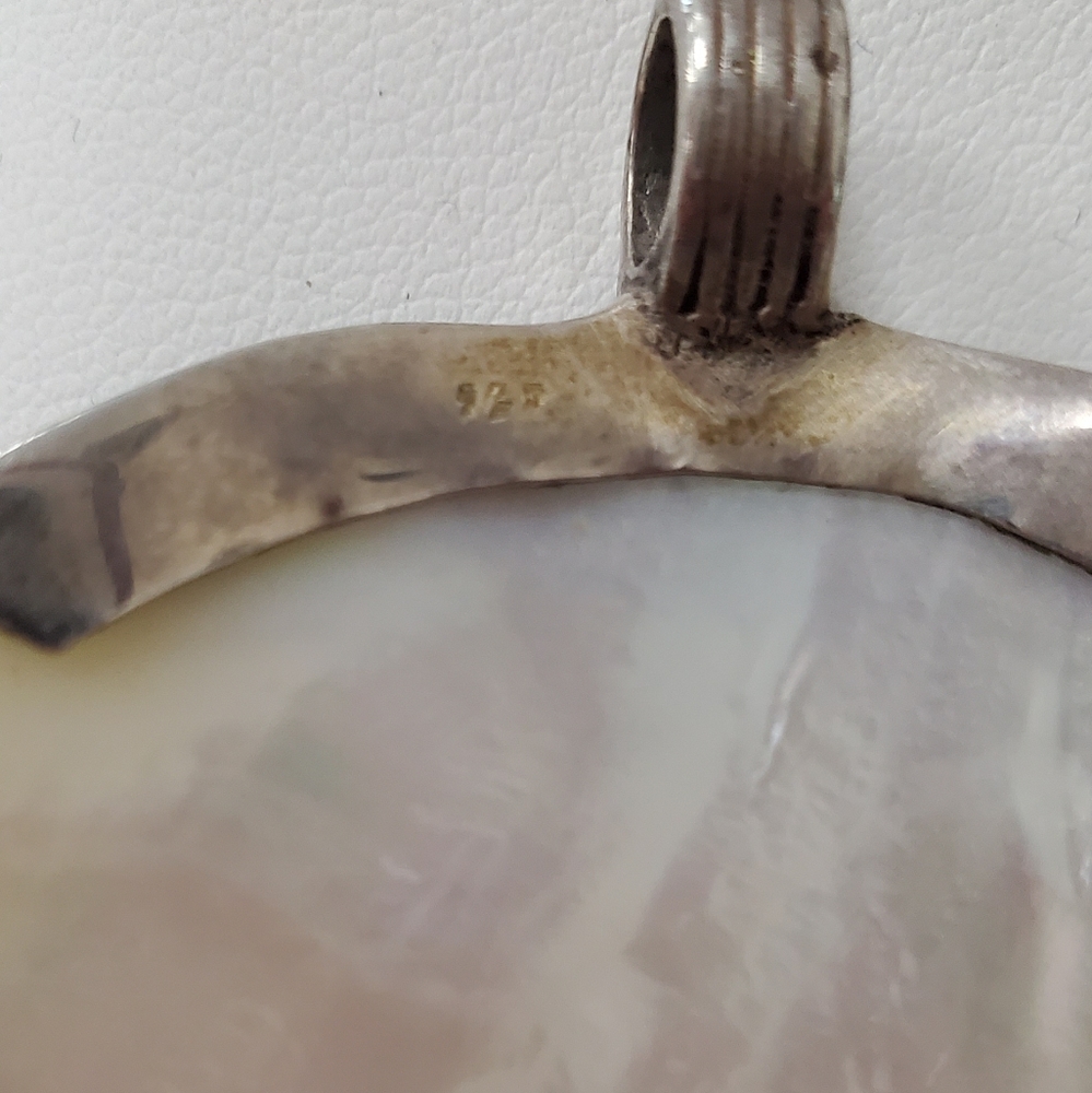 Jewelry - Picture 3 of 3